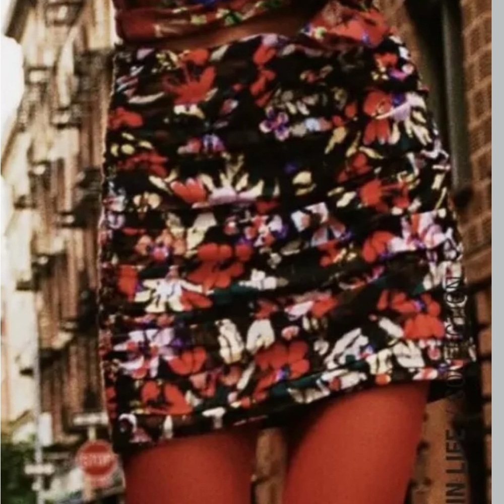 Zara Floral Mini Skirt